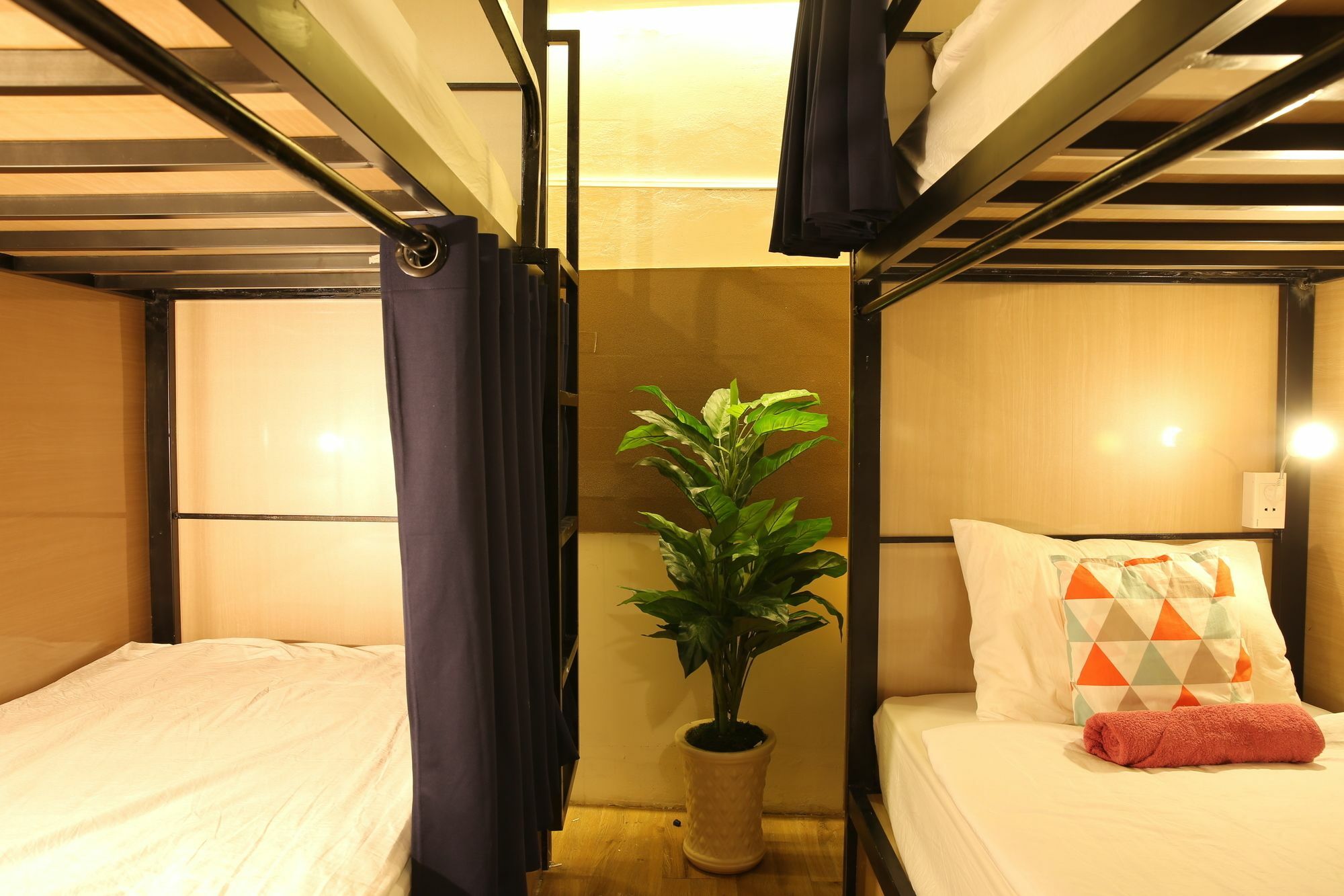 Oyo 708 The Cozi House - Homestay โฮจิมินห์ซิตี้ ภายนอก รูปภาพ