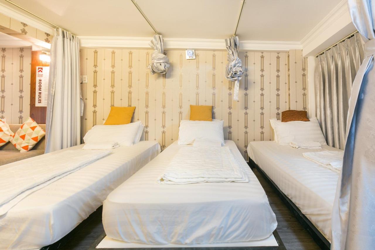 Oyo 708 The Cozi House - Homestay โฮจิมินห์ซิตี้ ภายนอก รูปภาพ