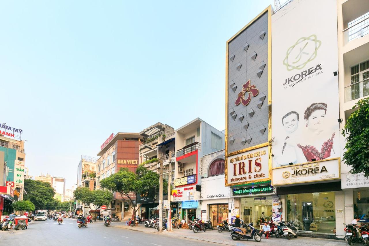 Oyo 708 The Cozi House - Homestay โฮจิมินห์ซิตี้ ภายนอก รูปภาพ