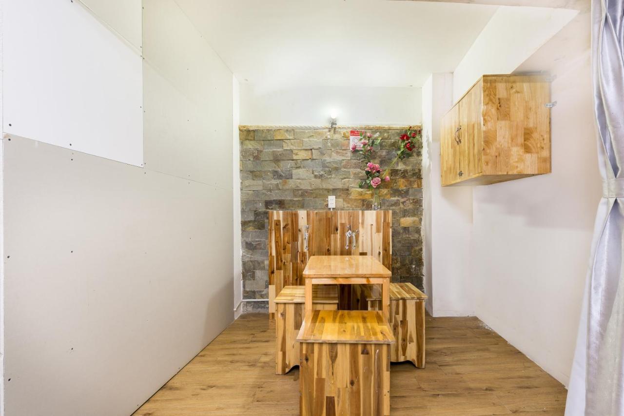 Oyo 708 The Cozi House - Homestay โฮจิมินห์ซิตี้ ภายนอก รูปภาพ